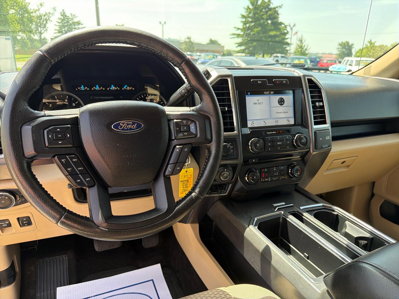 Ford F-150 4WD SuperCrew 145" XLT 2016