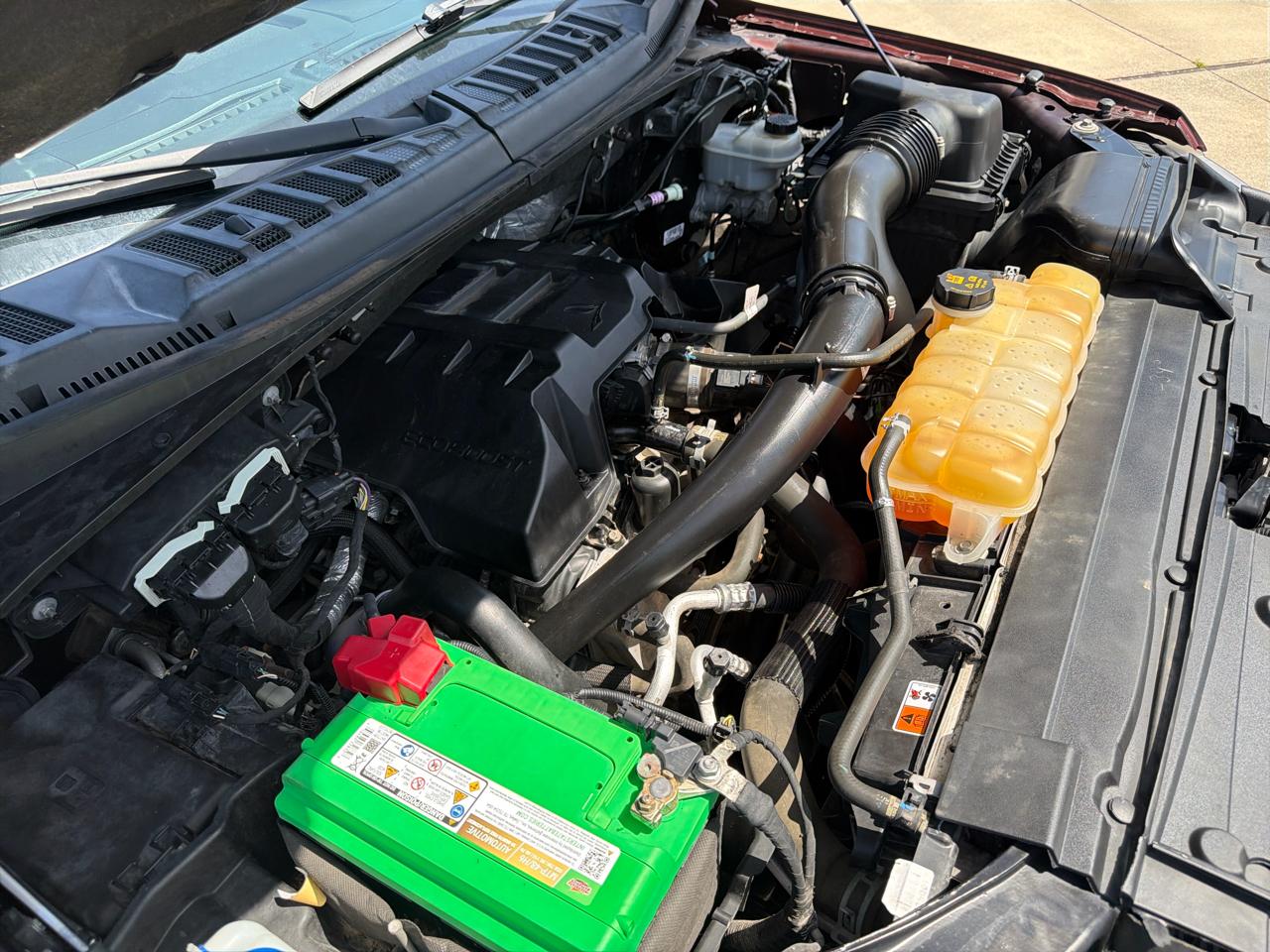 Ford F-150 4WD SuperCrew 145" XLT 2016