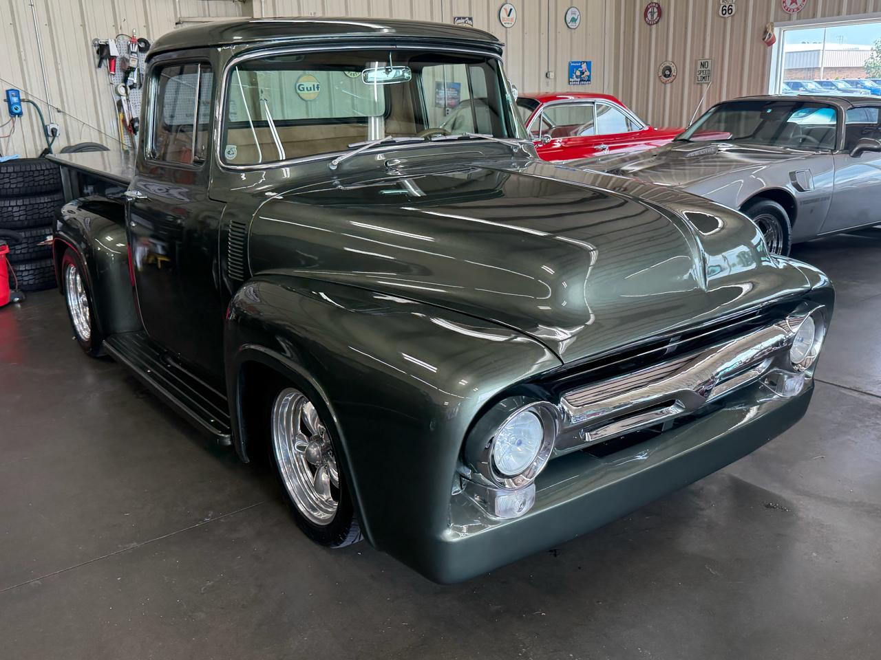 Ford F-100 Base 1956