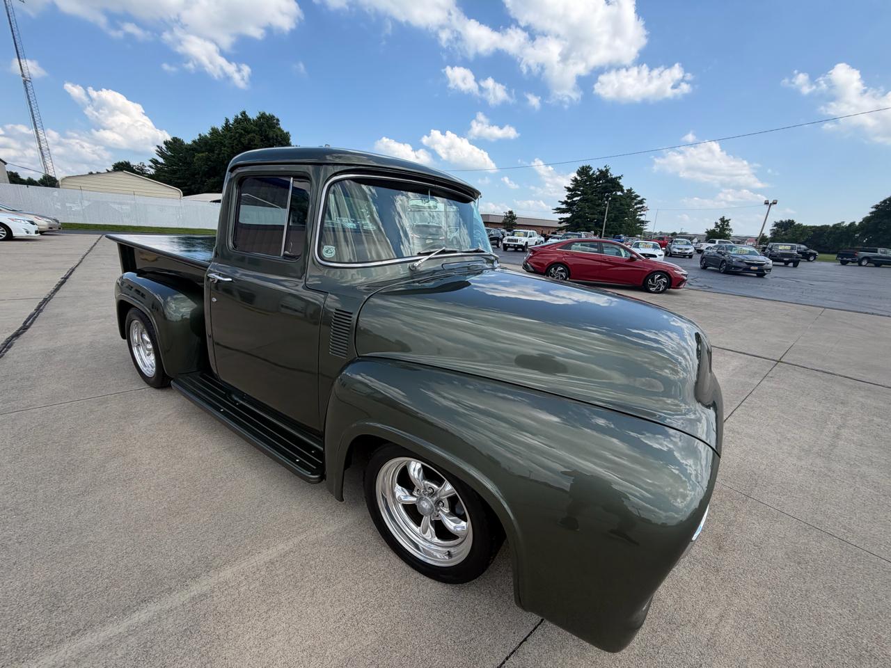Ford F-100 Base 1956