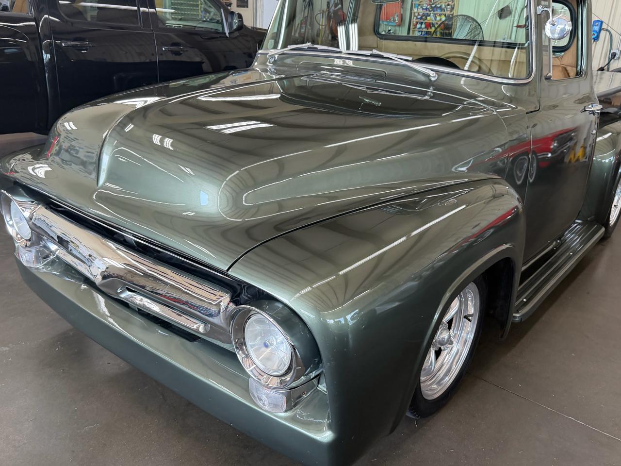 Ford F-100 Base 1956