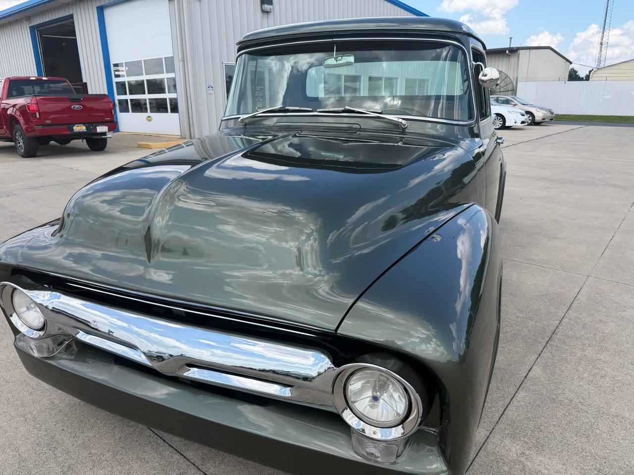 Ford F-100 Base 1956