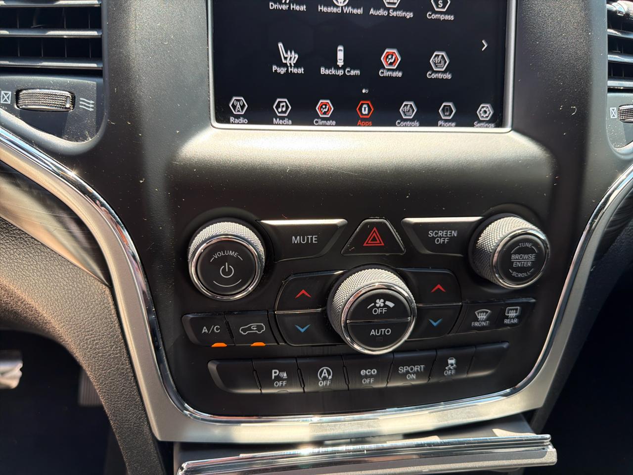 Jeep Grand Cherokee Laredo E 4x4 2019