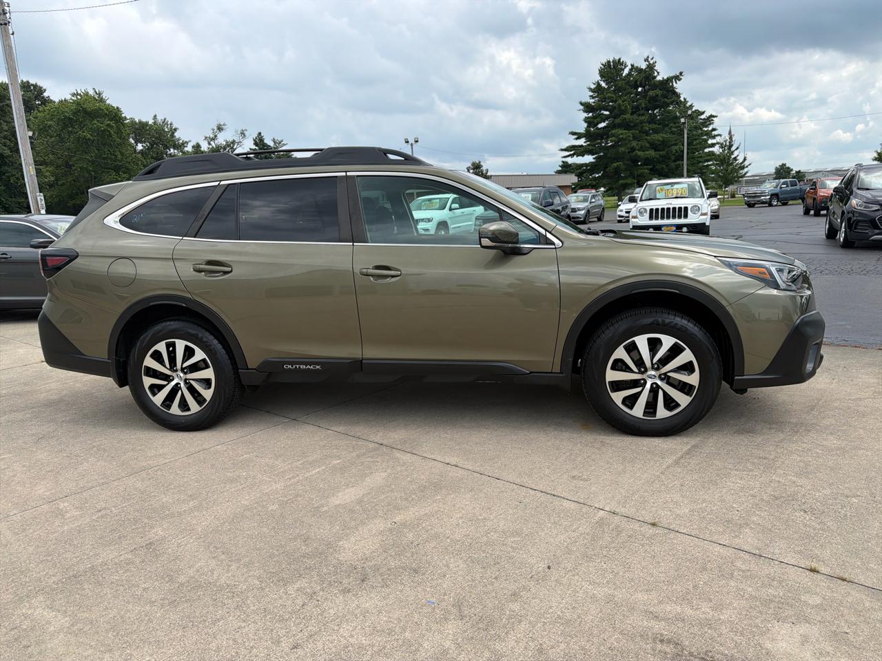 Subaru Outback Premium CVT 2021