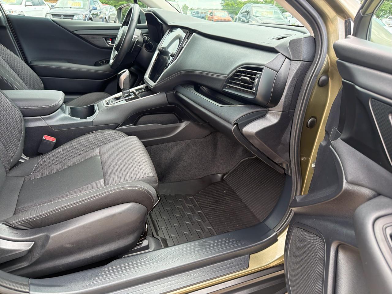 Subaru Outback Premium CVT 2021
