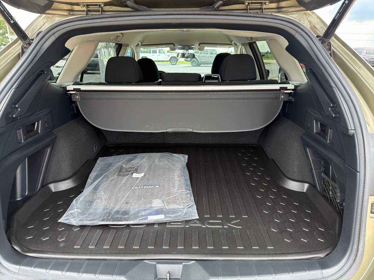 Subaru Outback Premium CVT 2021
