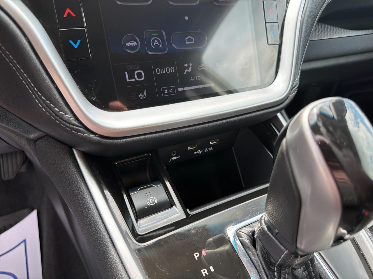 Subaru Outback Premium CVT 2021