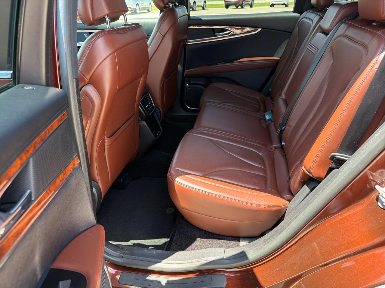 Lincoln MKX AWD 4dr Reserve 2016