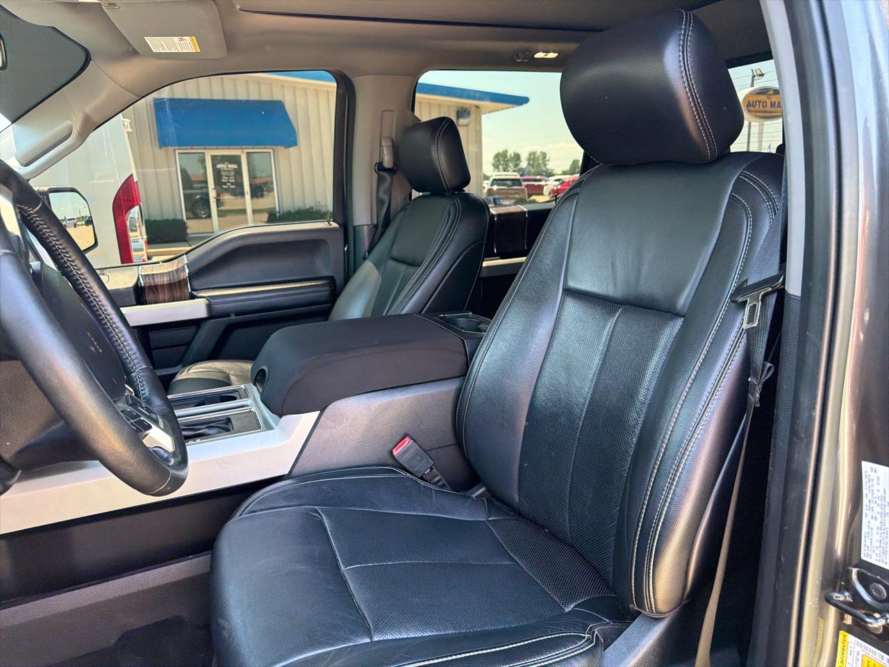 Ford F-150 Lariat SuperCrew 5.5-ft. Bed 4WD 2020