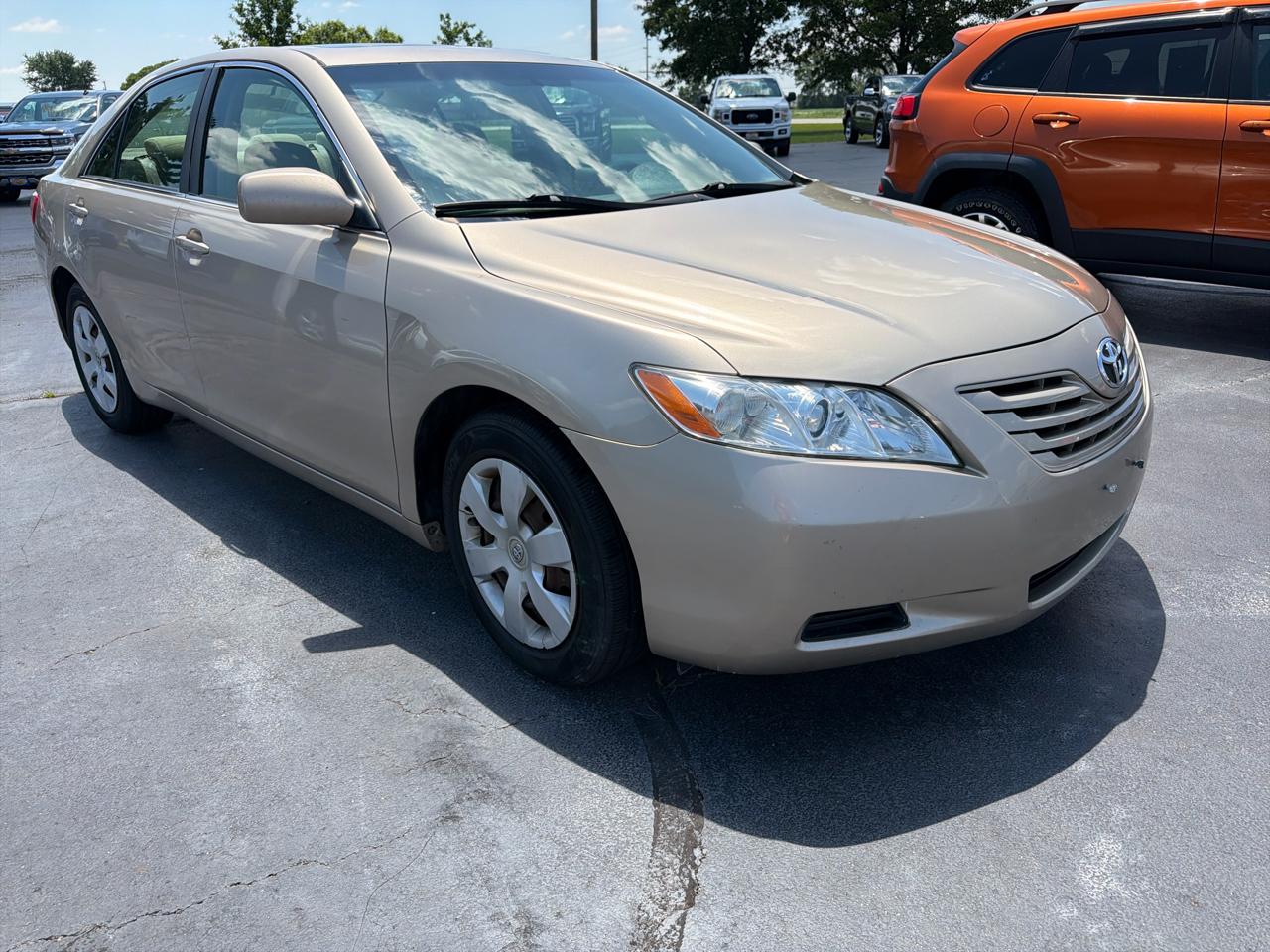 Toyota Camry 4dr Sdn I4 Man (Natl) 2009