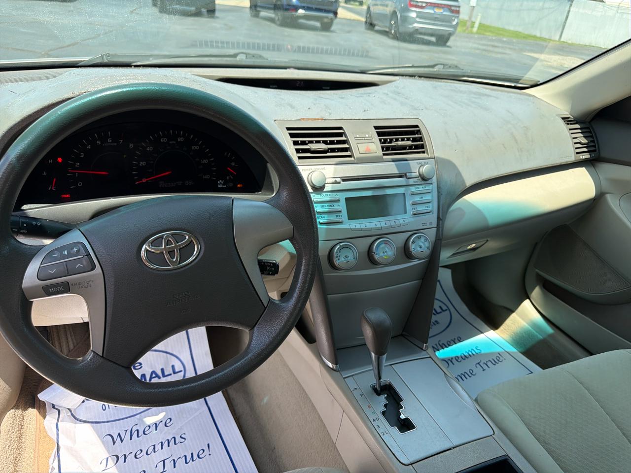 Toyota Camry 4dr Sdn I4 Man (Natl) 2009