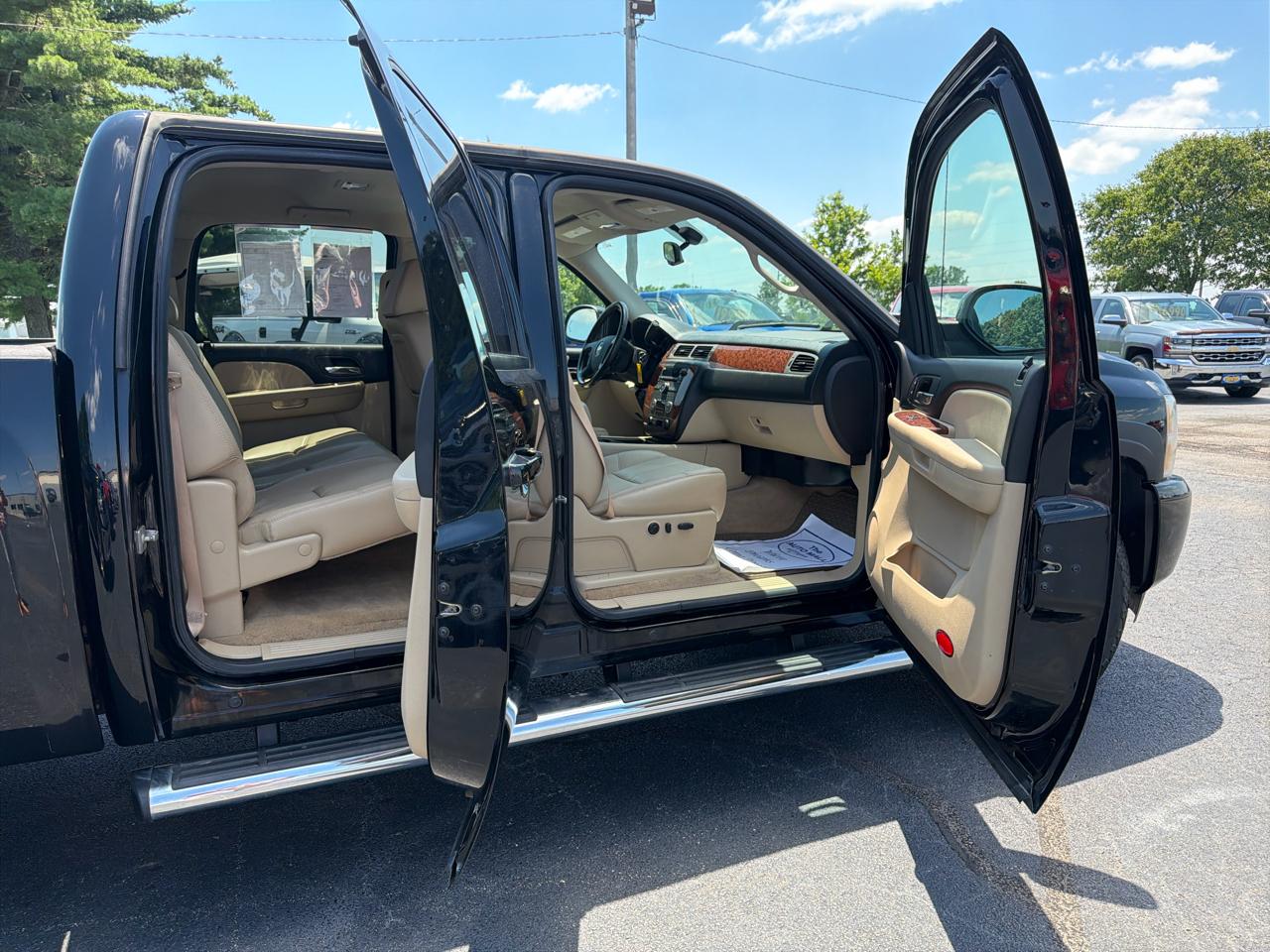 Chevrolet Silverado 1500 4WD Crew Cab 143.5" LTZ 2008