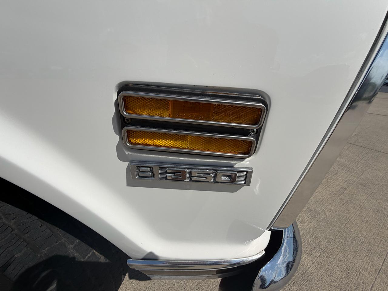 Chevrolet 1/2 Ton Pickups Fleetside 131.5" 1972