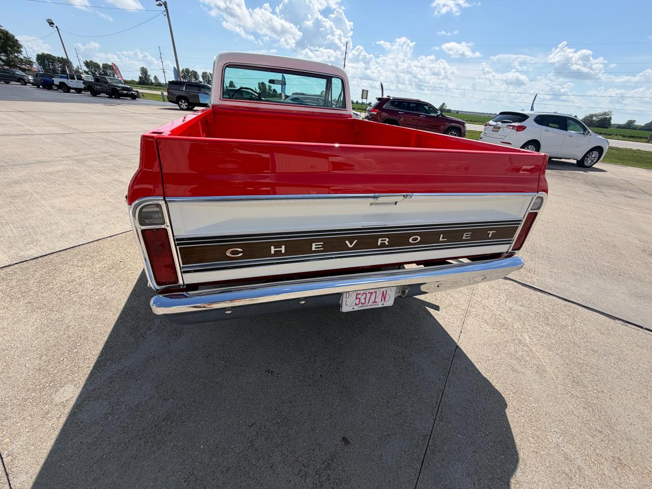 Chevrolet 1/2 Ton Pickups Fleetside 131.5" 1972