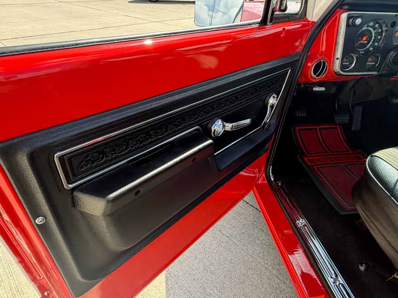 Chevrolet 1/2 Ton Pickups Fleetside 131.5" 1972