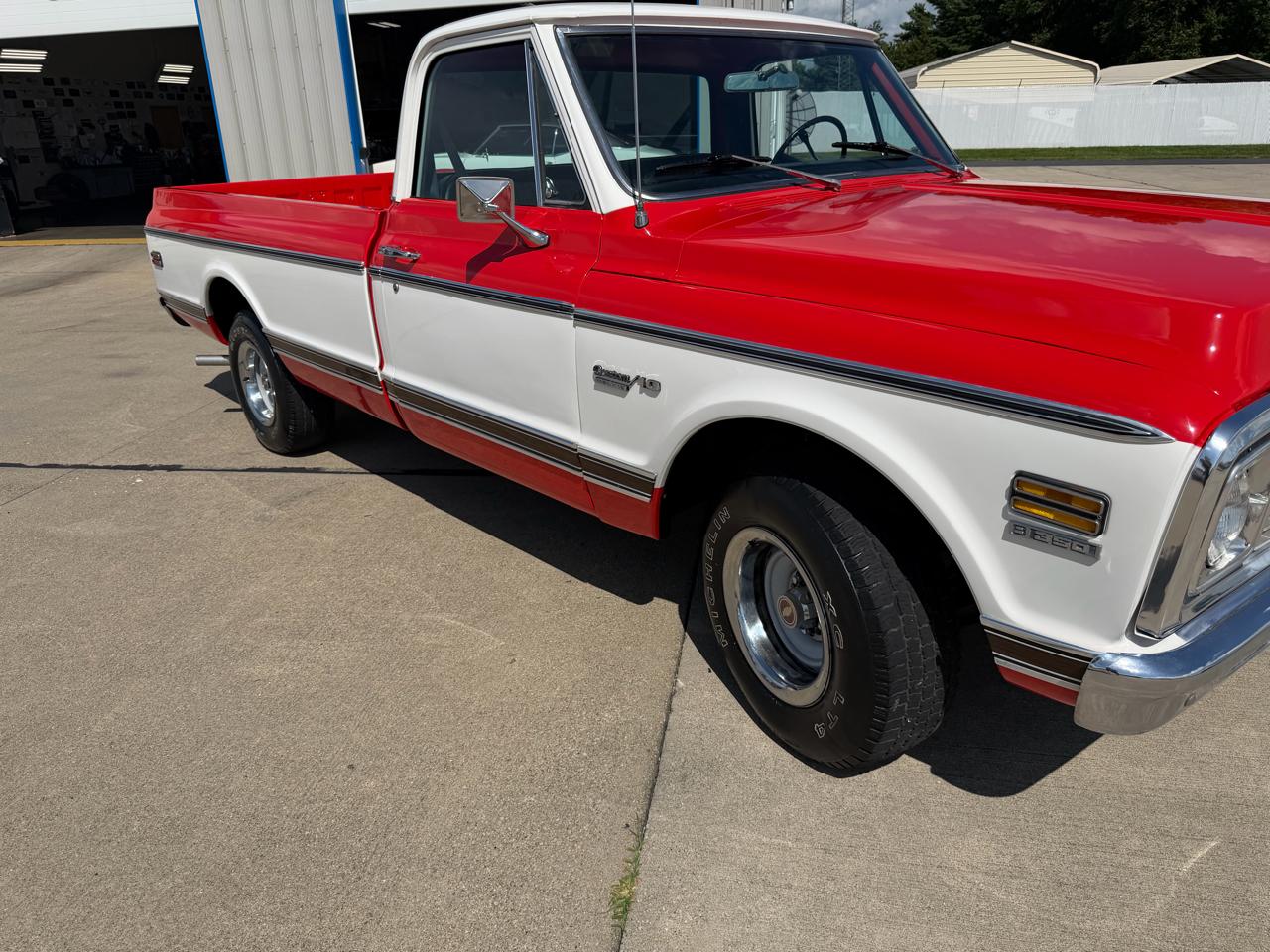 Chevrolet 1/2 Ton Pickups Fleetside 131.5" 1972