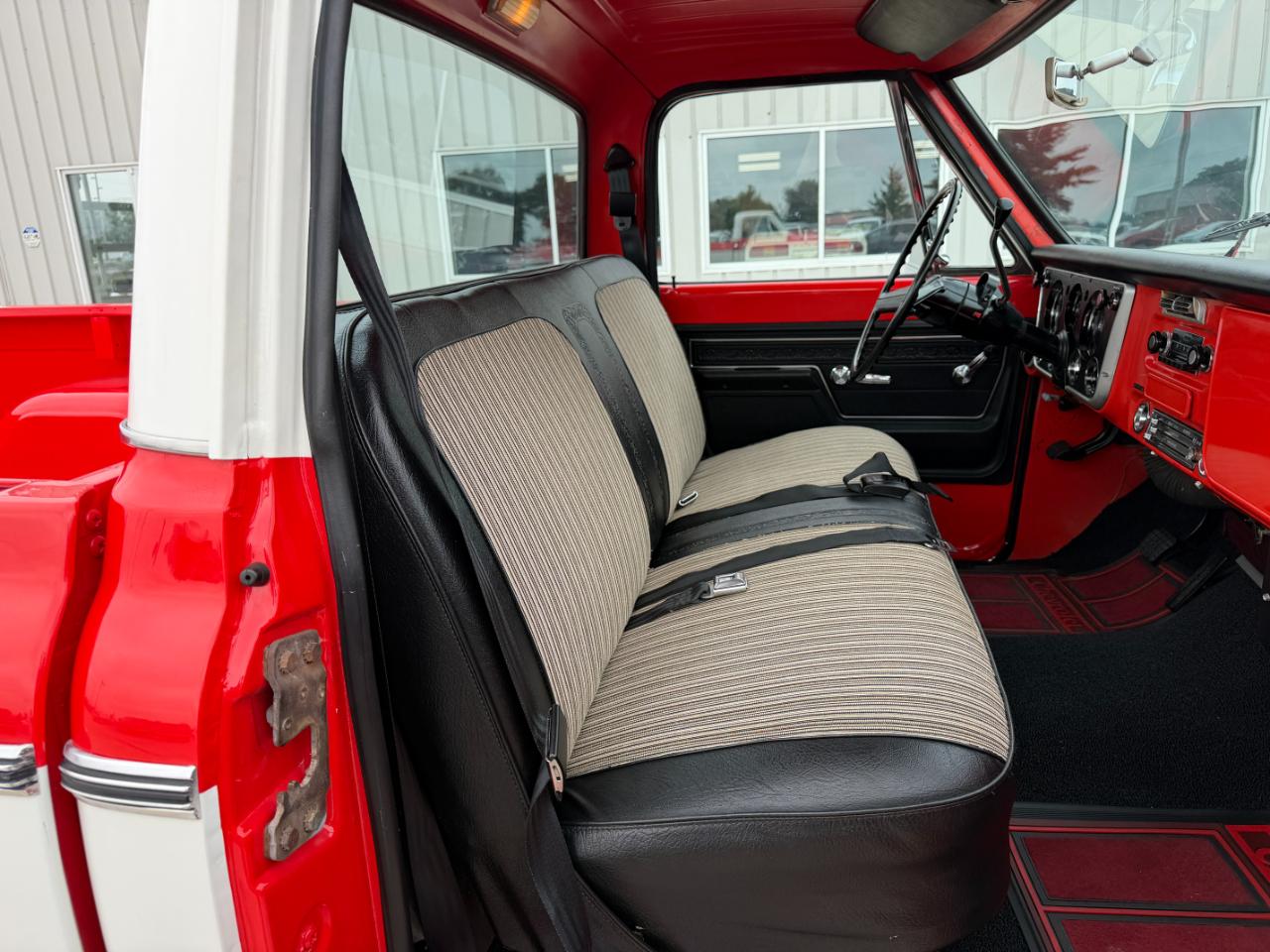 Chevrolet 1/2 Ton Pickups Fleetside 131.5" 1972