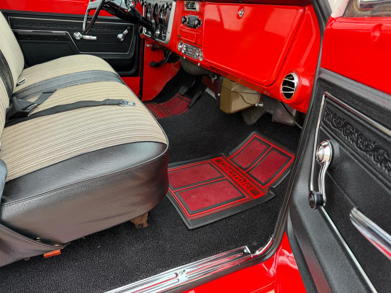 Chevrolet 1/2 Ton Pickups Fleetside 131.5" 1972