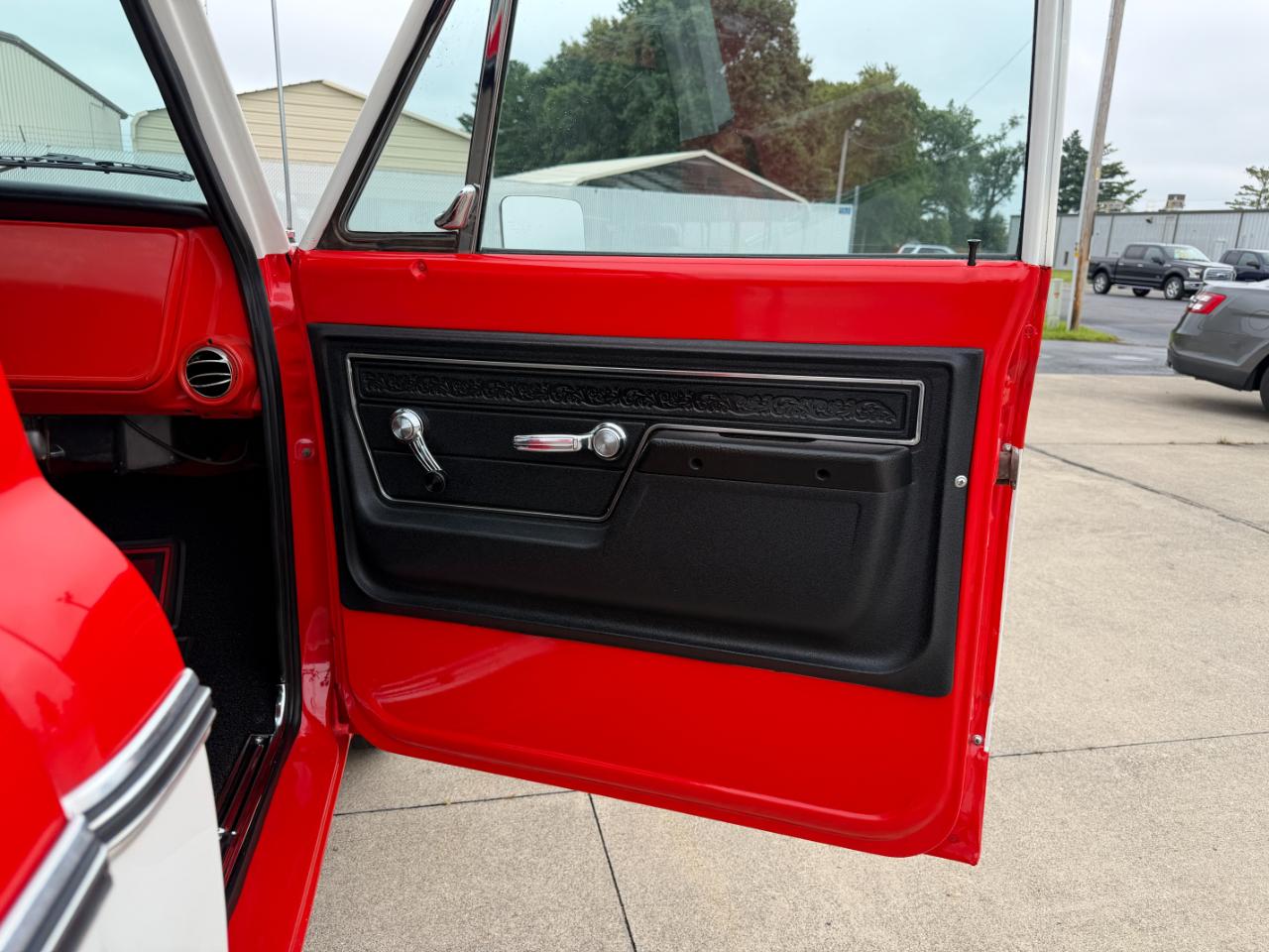 Chevrolet 1/2 Ton Pickups Fleetside 131.5" 1972