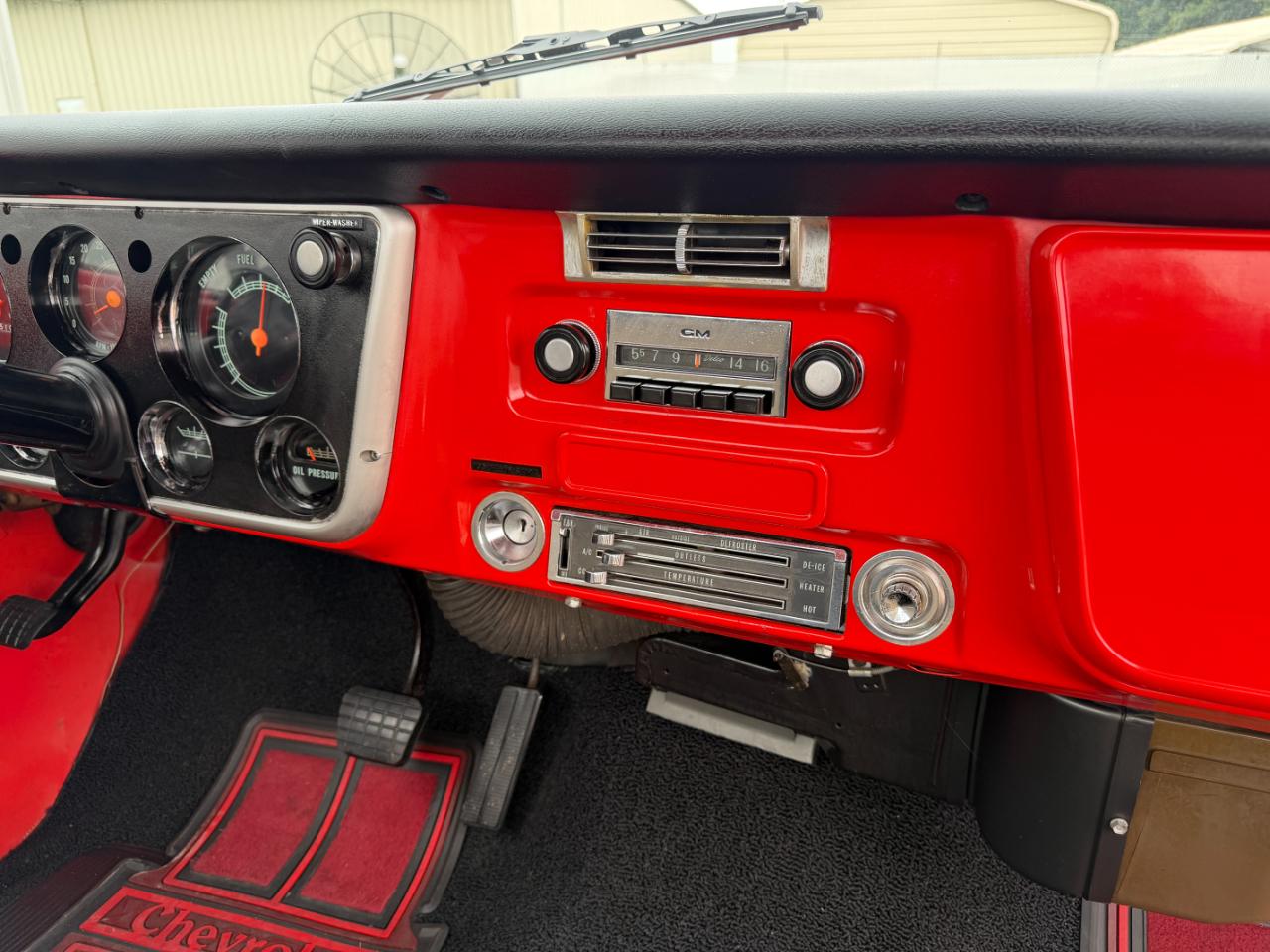 Chevrolet 1/2 Ton Pickups Fleetside 131.5" 1972