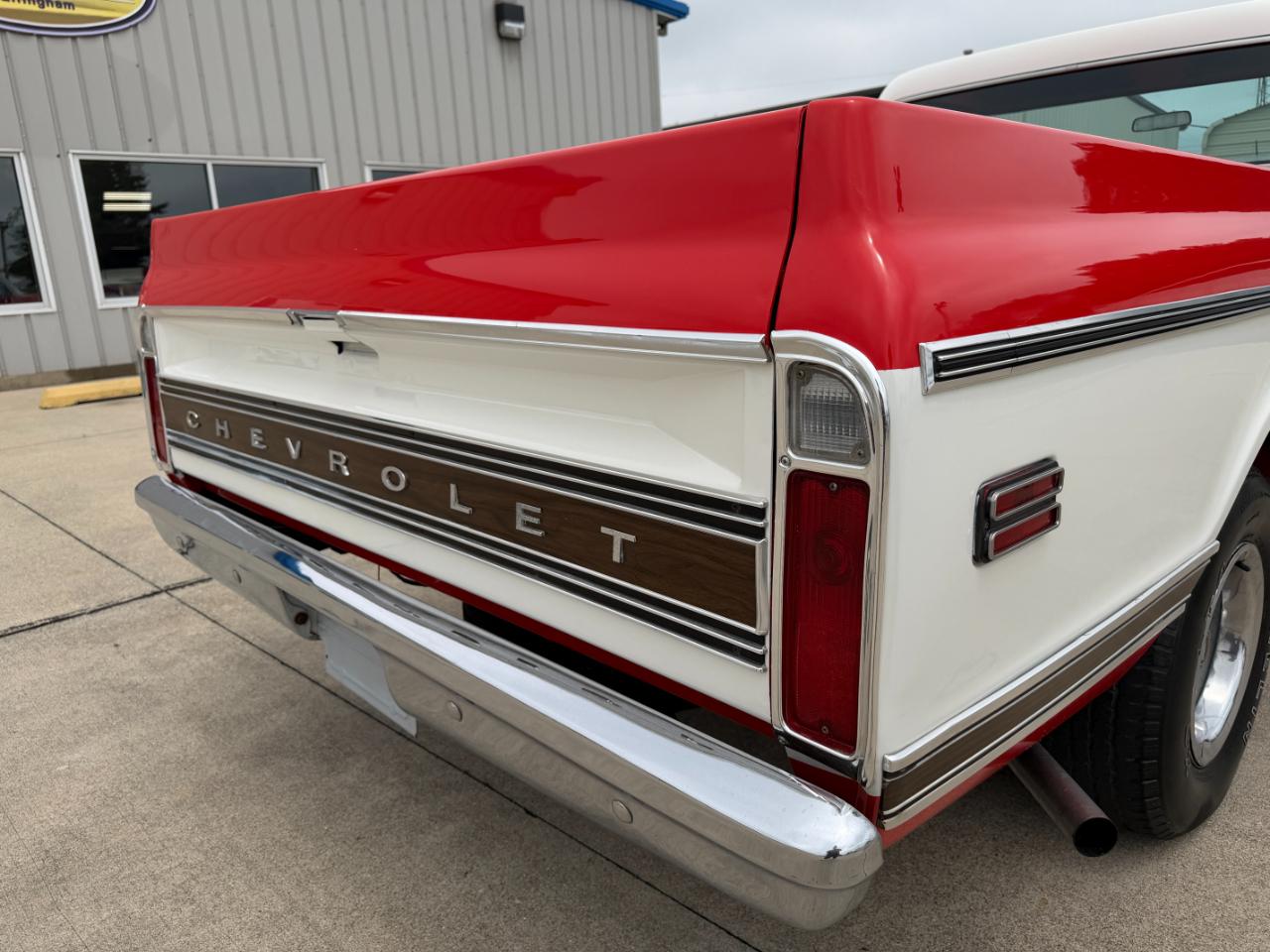 Chevrolet 1/2 Ton Pickups Fleetside 131.5" 1972