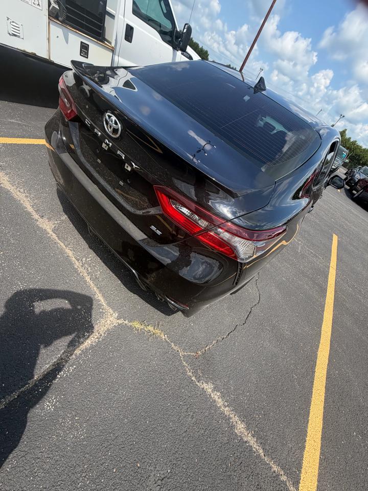 Toyota Camry SE Auto (Natl) 2023