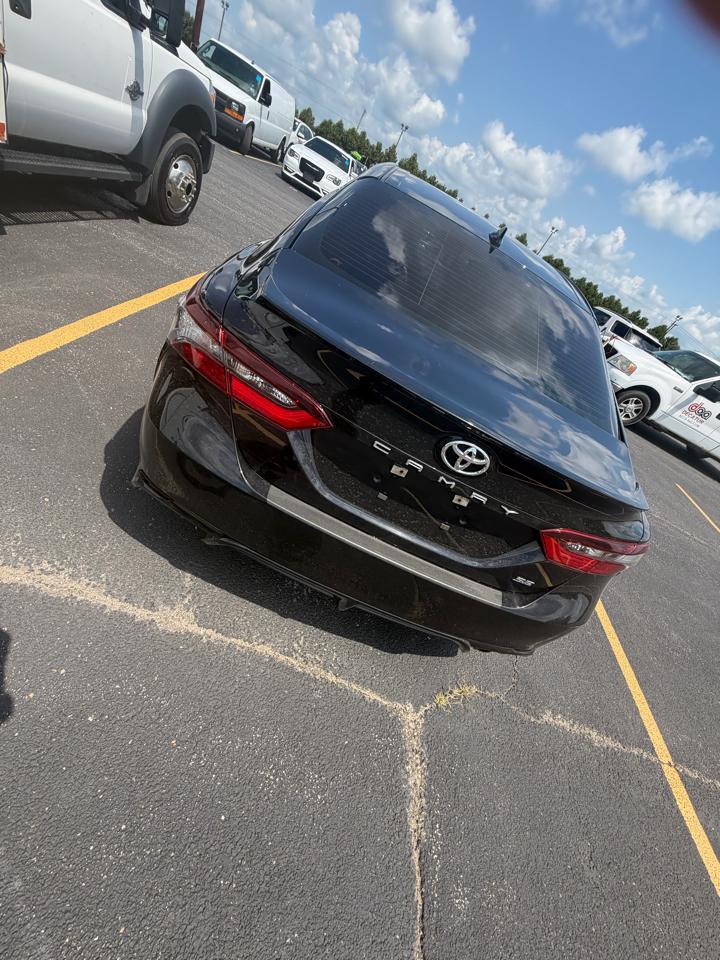 Toyota Camry SE Auto (Natl) 2023
