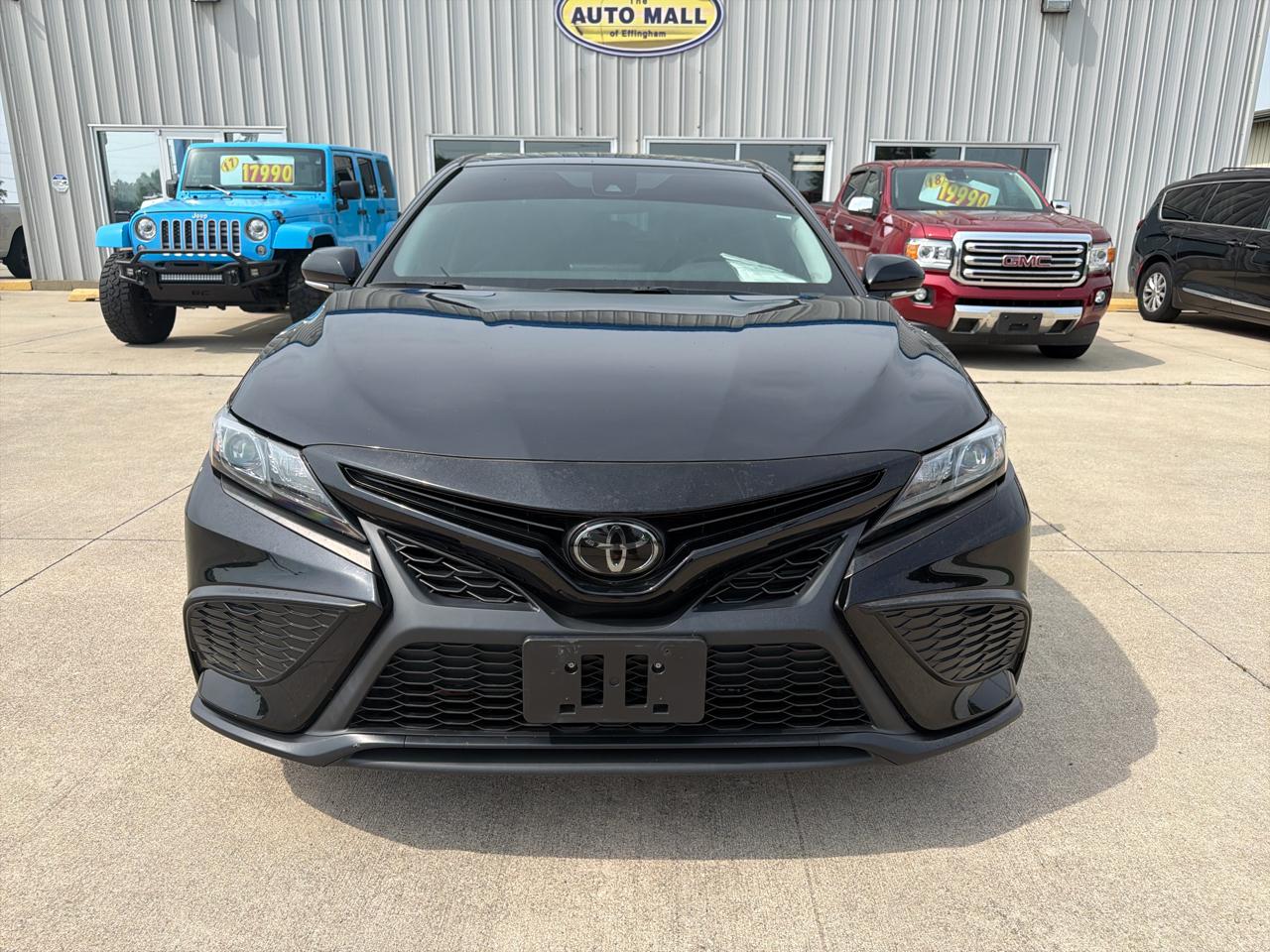 Toyota Camry SE Auto (Natl) 2023