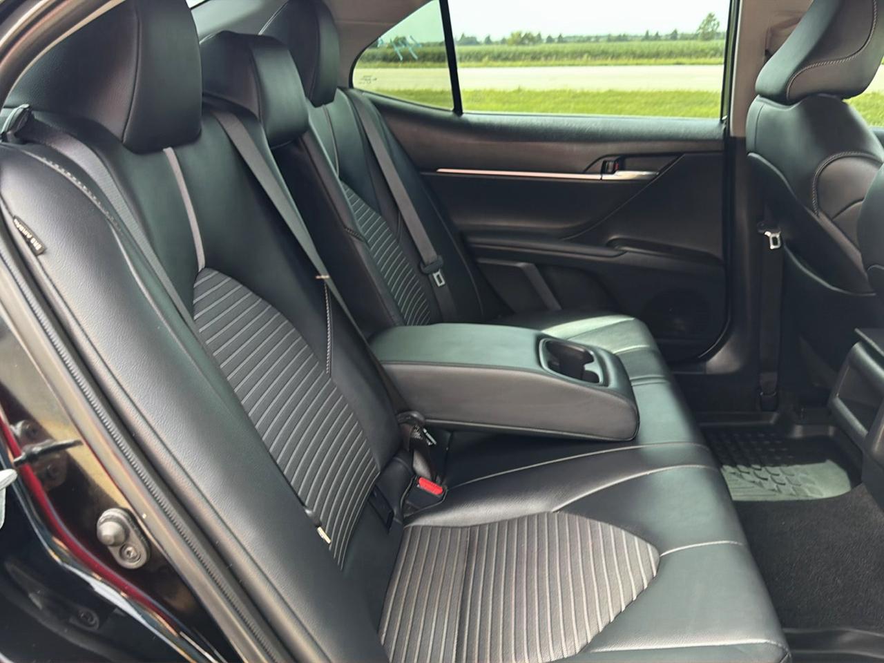 Toyota Camry SE Auto (Natl) 2023