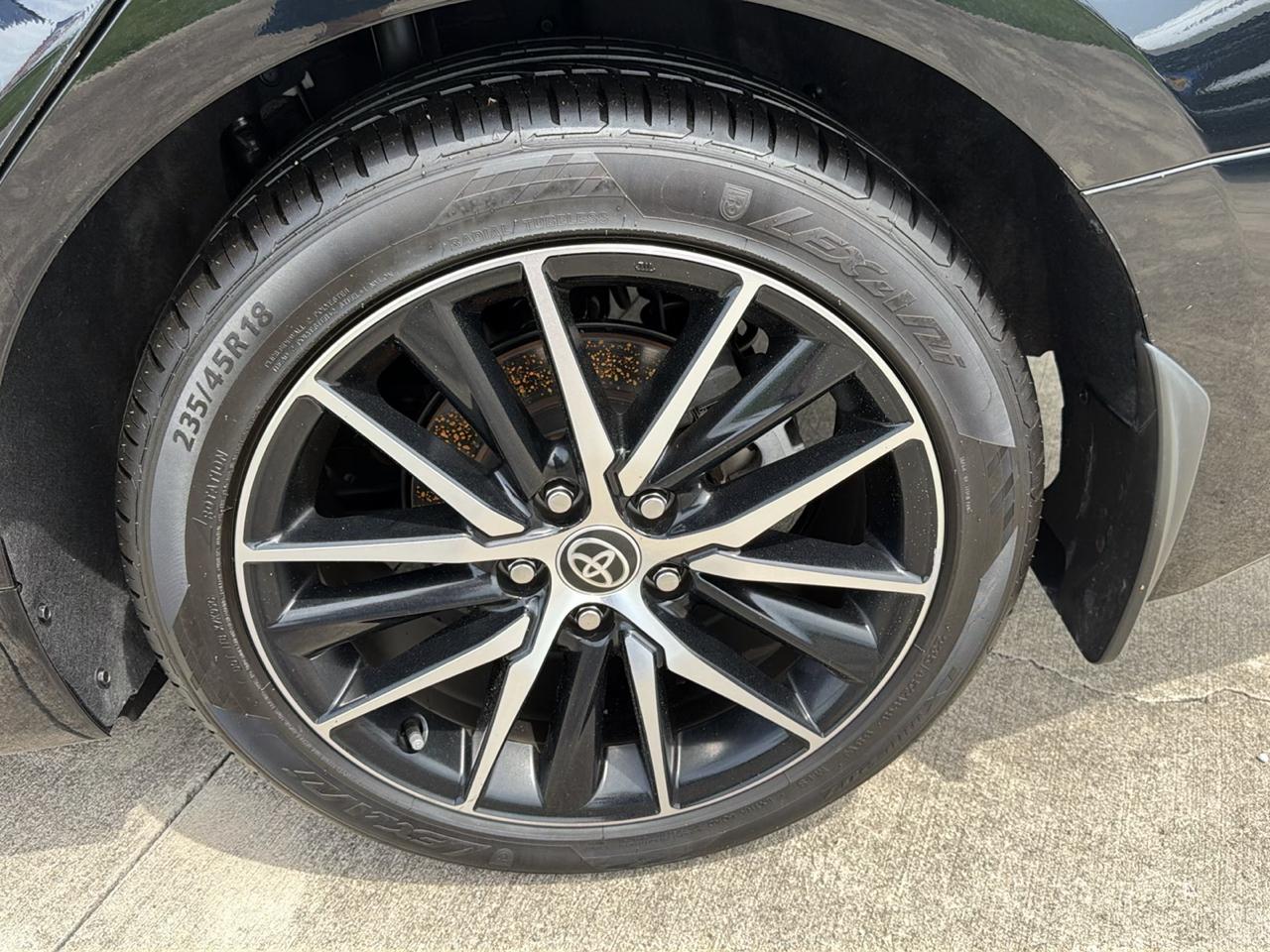 Toyota Camry SE Auto (Natl) 2023