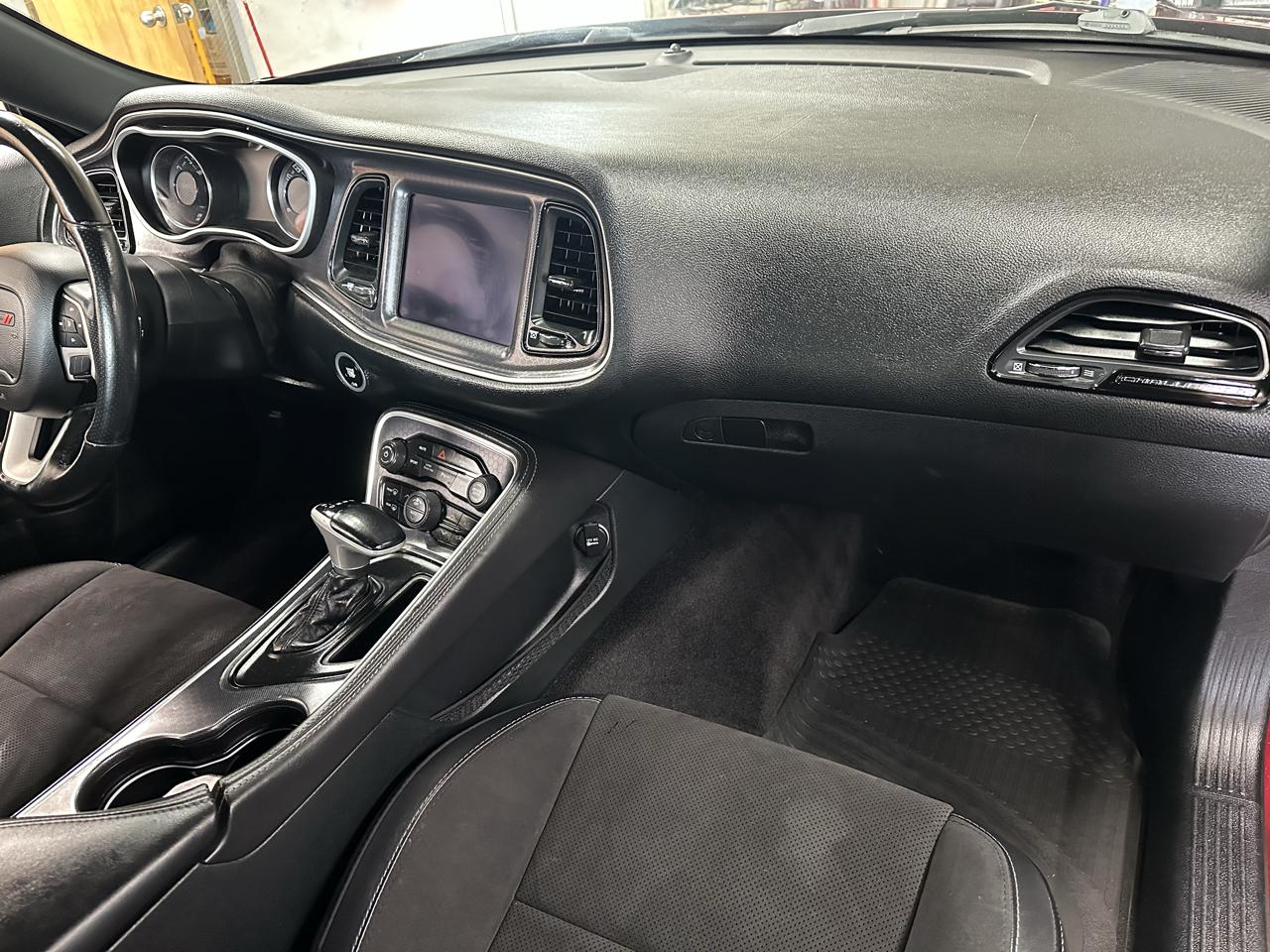 Dodge Challenger GT AWD 2018