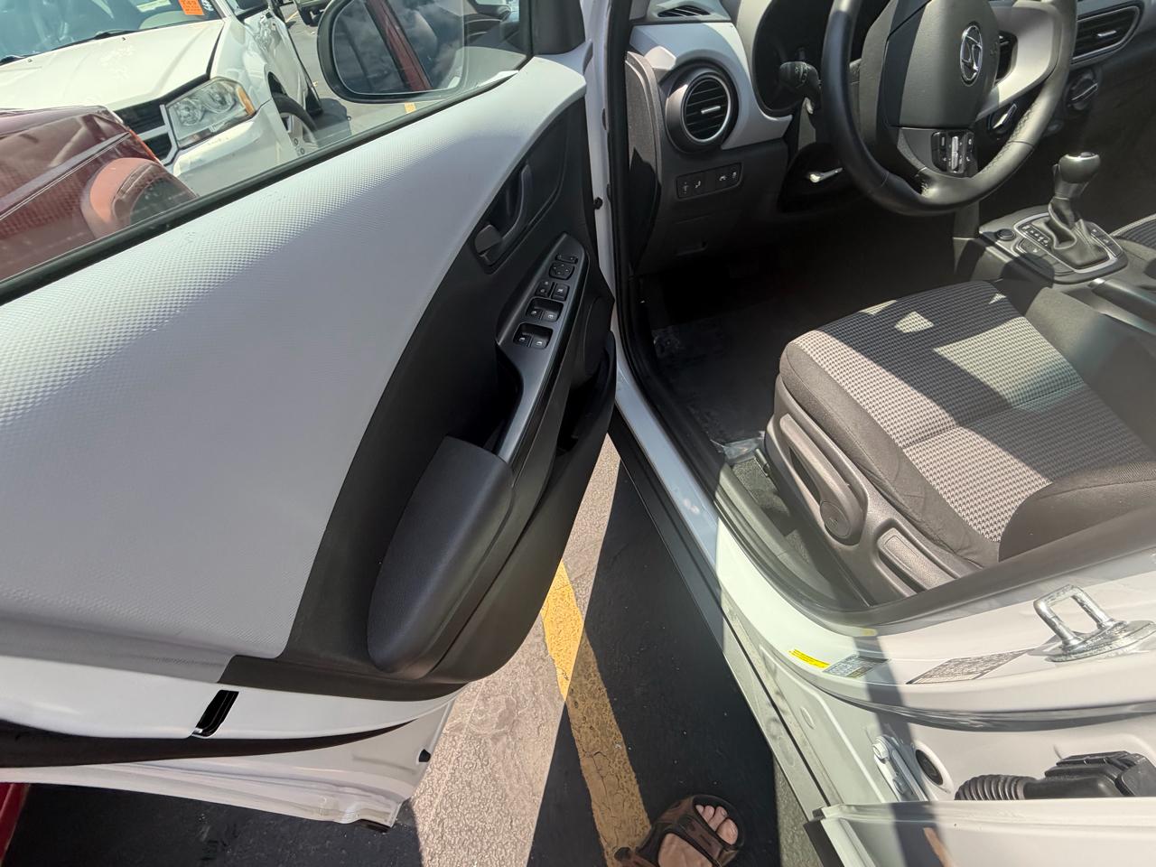 Hyundai Kona SEL Auto FWD 2019