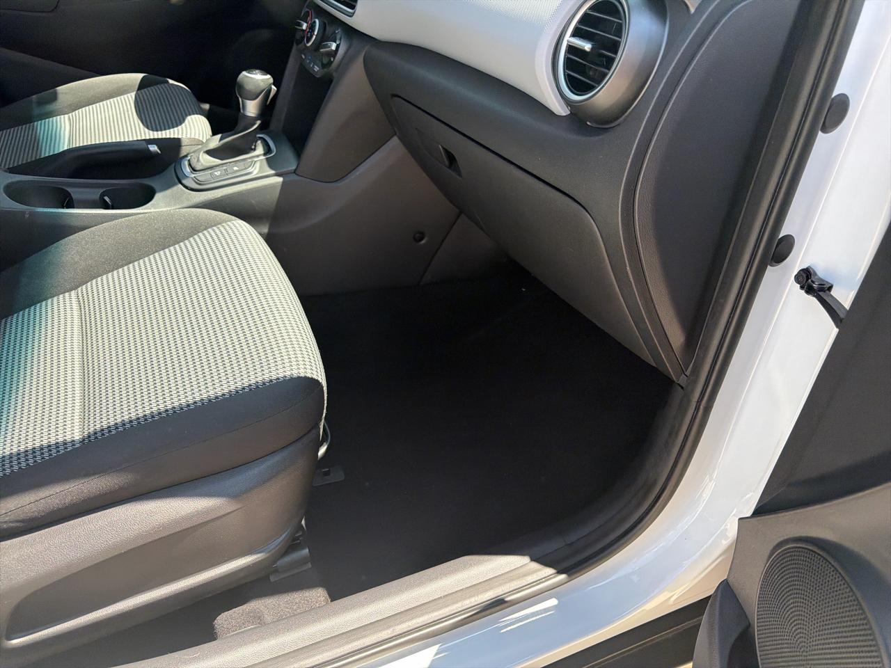 Hyundai Kona SEL Auto FWD 2019