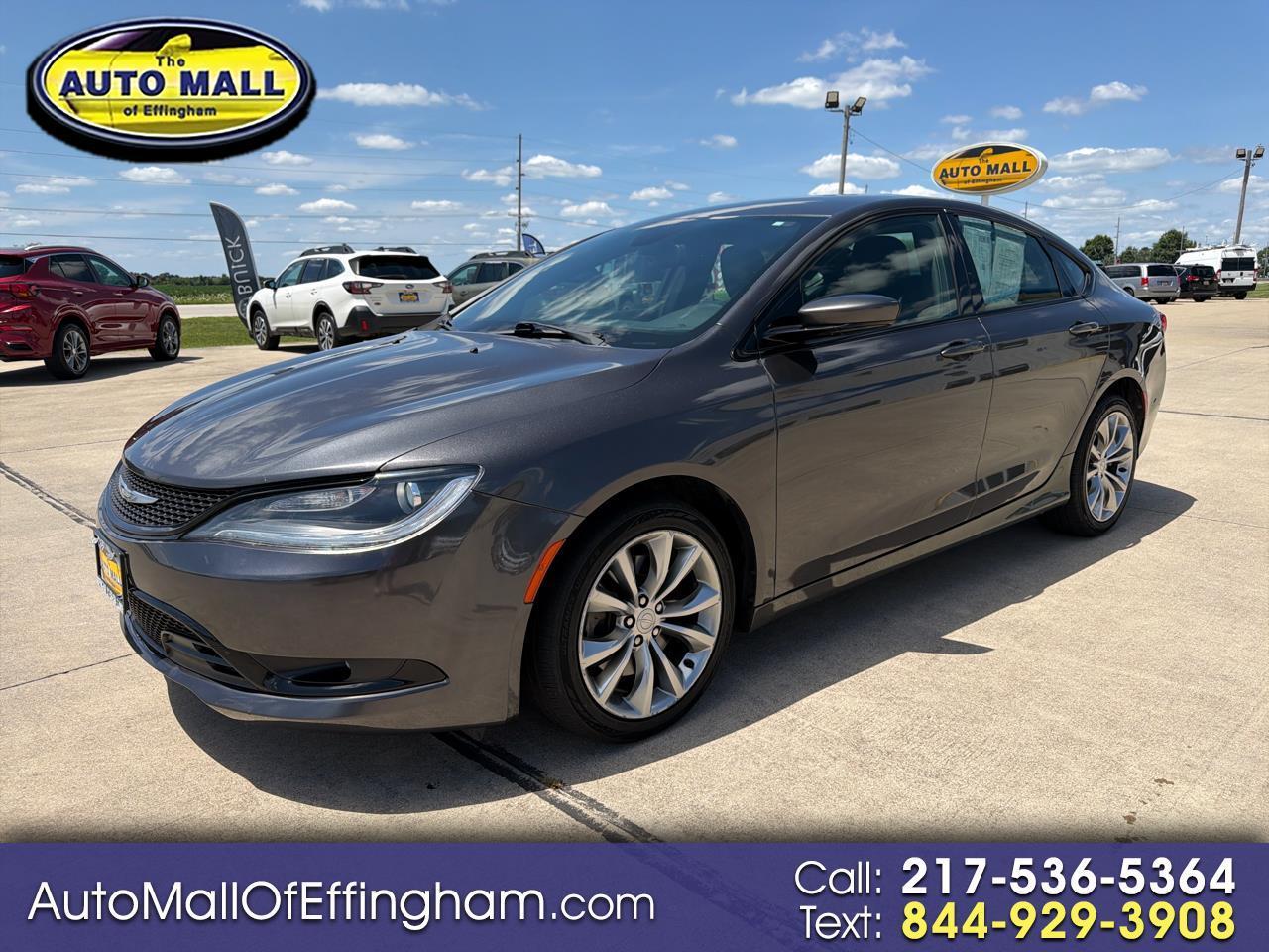 2016 Chrysler 200 4dr Sdn S AWD
