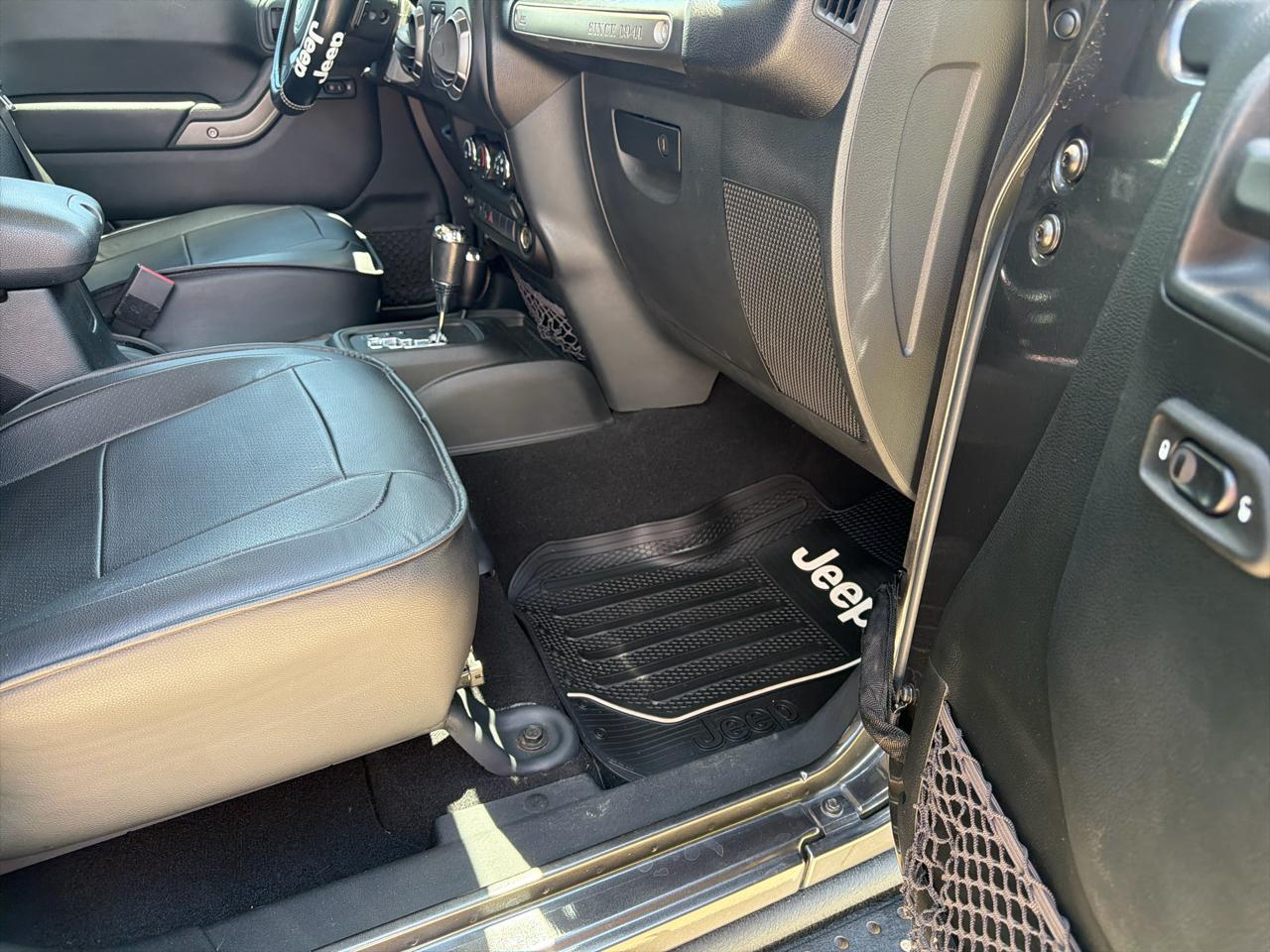 Jeep Wrangler JK Unlimited Sport S 4x4 2018