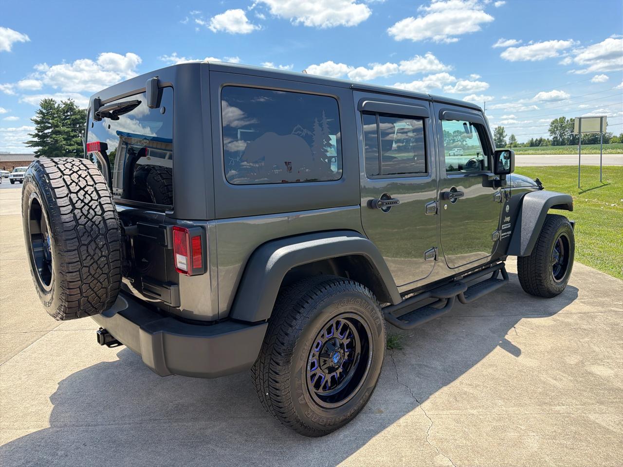 Jeep Wrangler JK Unlimited Sport S 4x4 2018
