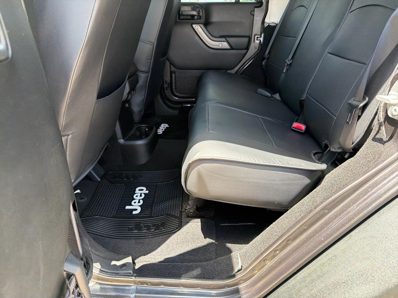 Jeep Wrangler JK Unlimited Sport S 4x4 2018