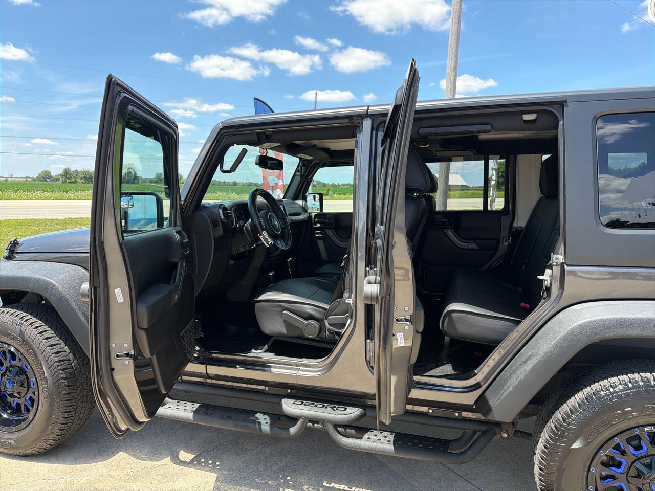 Jeep Wrangler JK Unlimited Sport S 4x4 2018