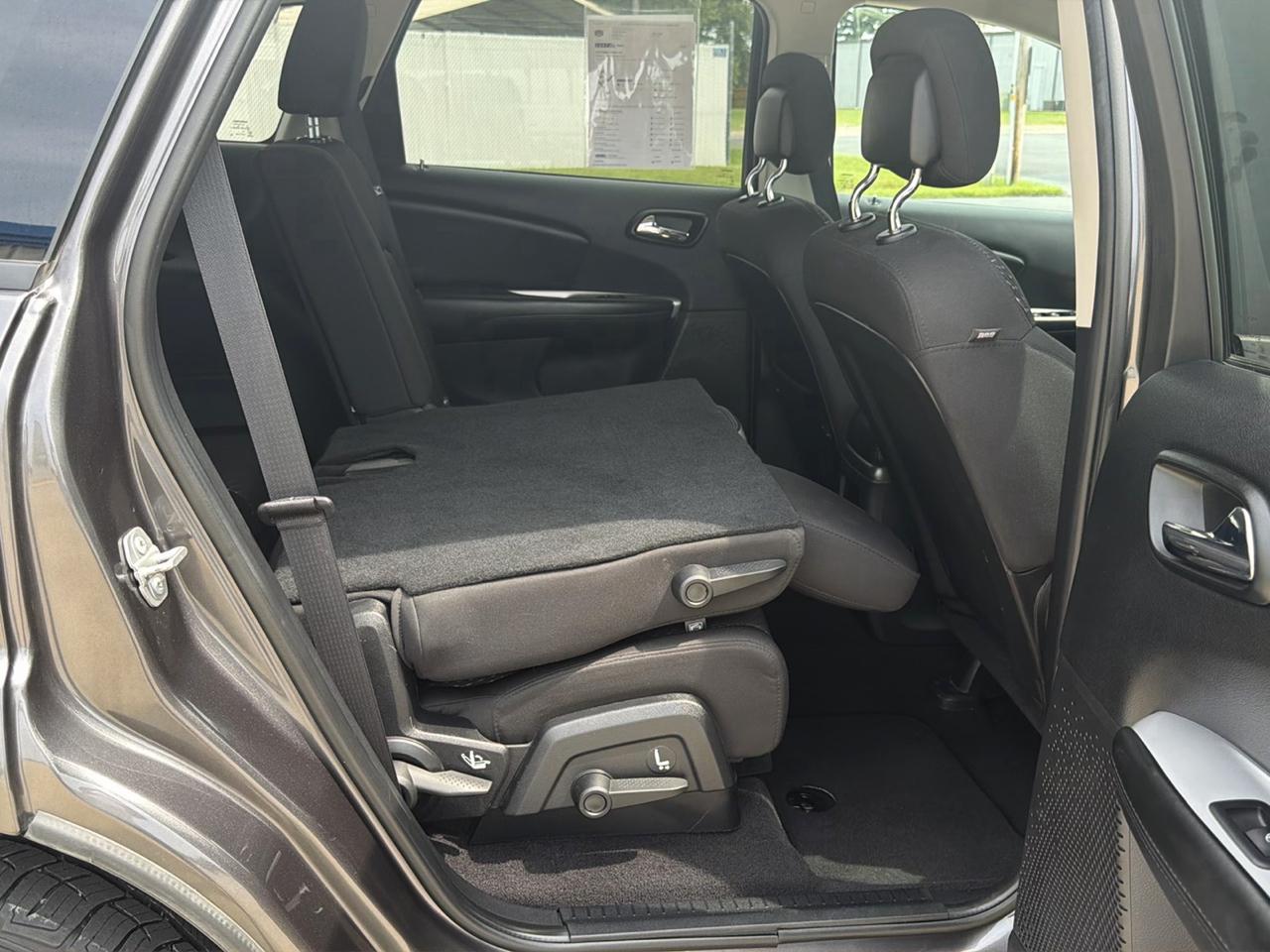 Dodge Journey FWD 4dr SXT 2015