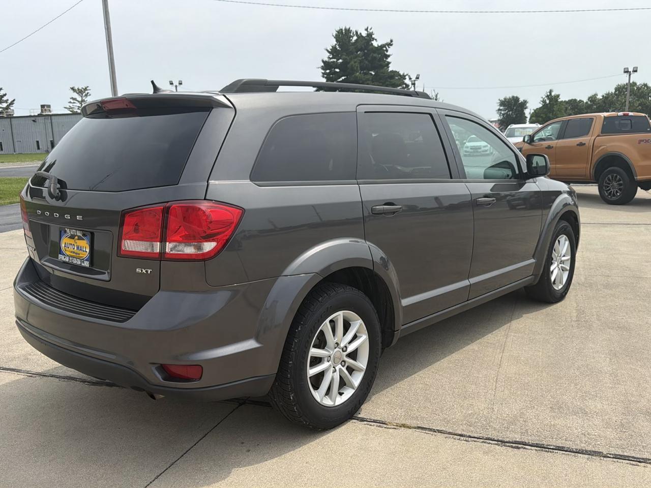 Dodge Journey FWD 4dr SXT 2015