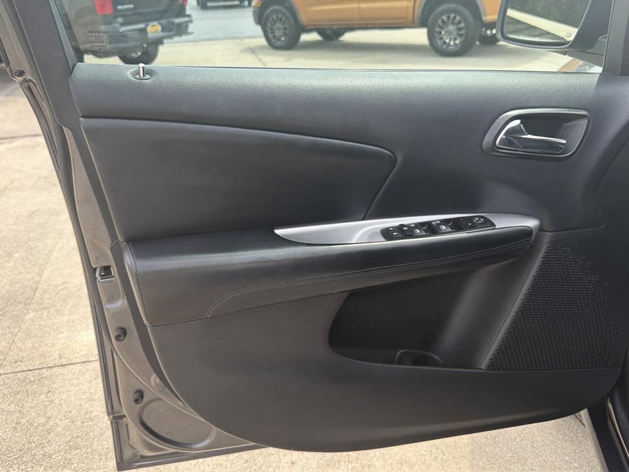 Dodge Journey FWD 4dr SXT 2015