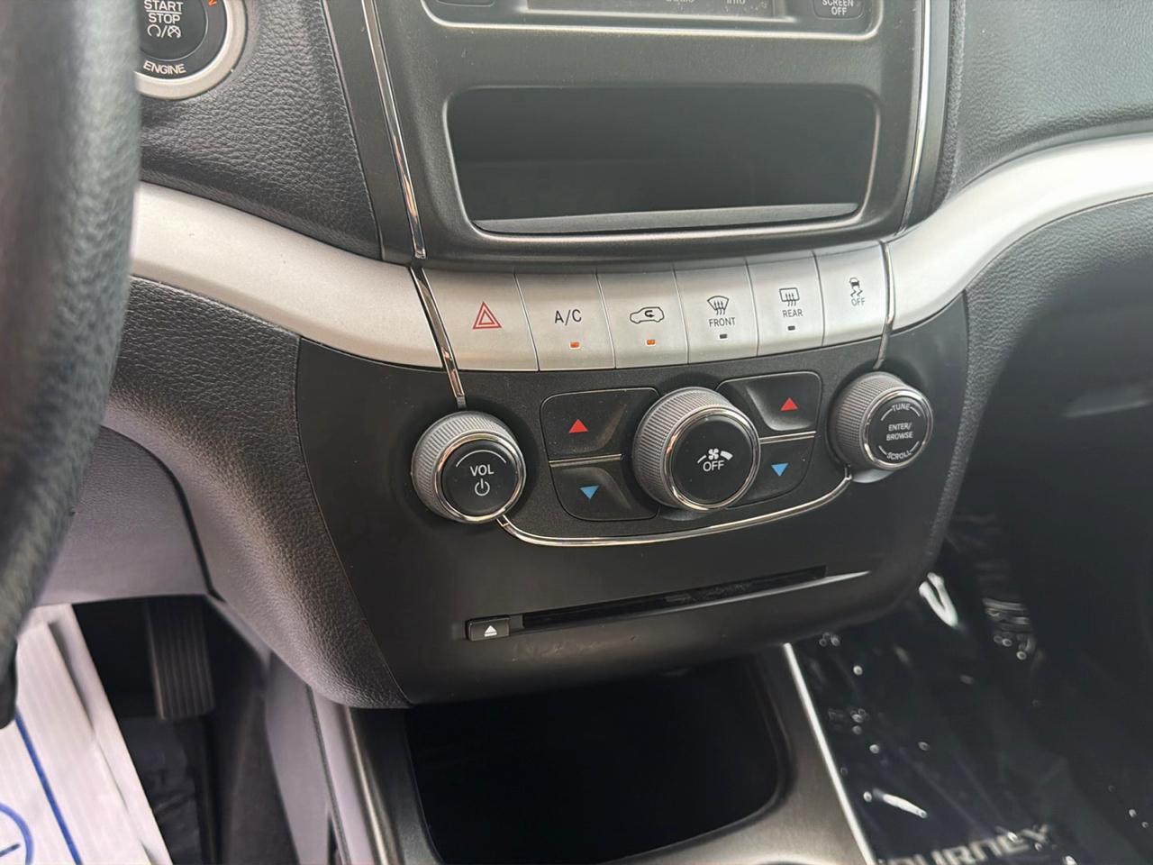Dodge Journey FWD 4dr SXT 2015