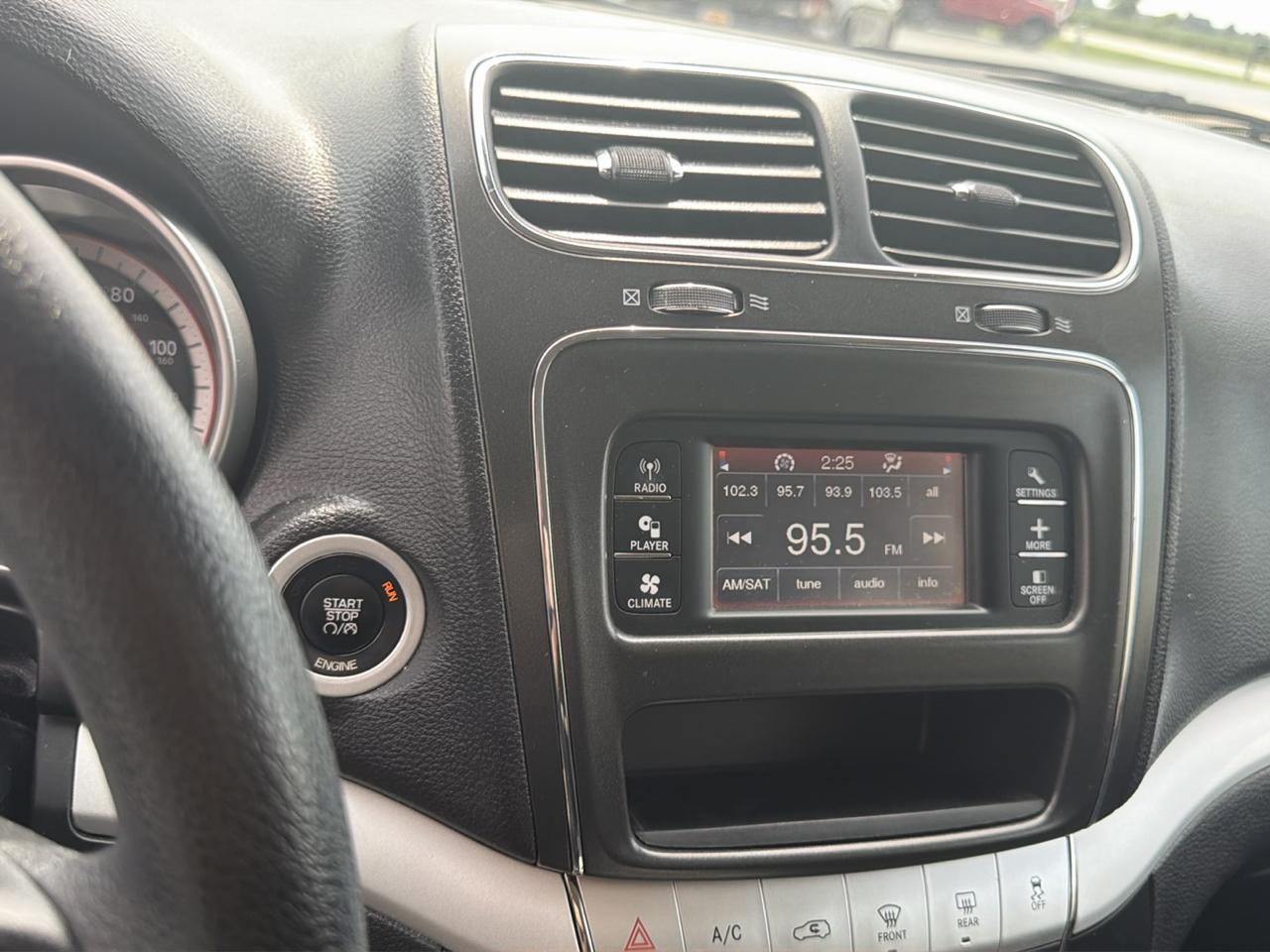 Dodge Journey FWD 4dr SXT 2015