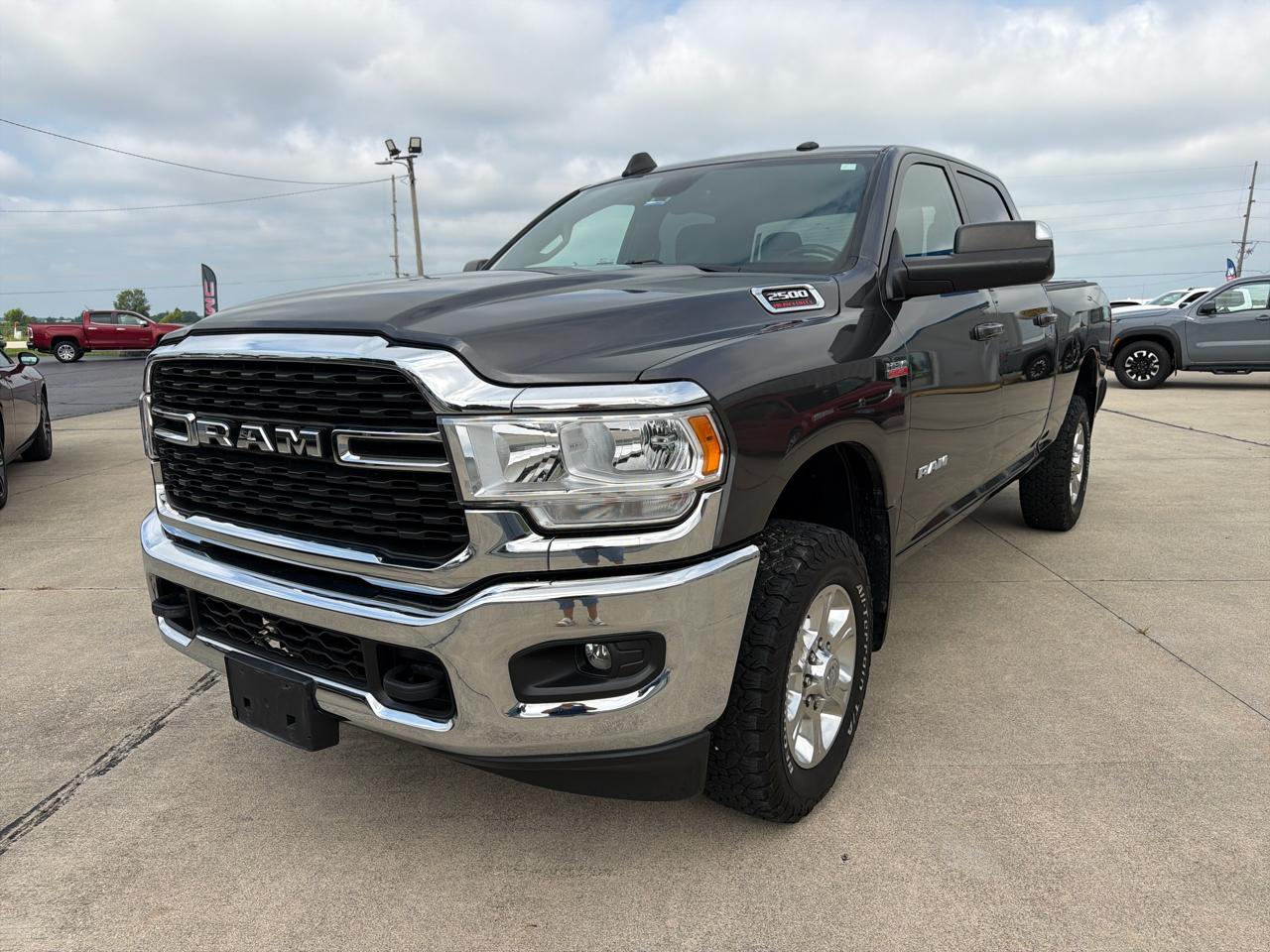 RAM 2500 Big Horn 4x4 Crew Cab 6'4" Box 2022