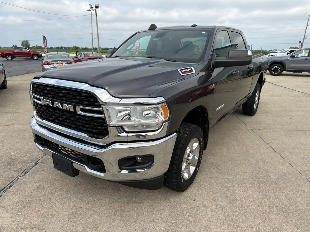 RAM 2500 Big Horn 4x4 Crew Cab 6'4" Box 2022