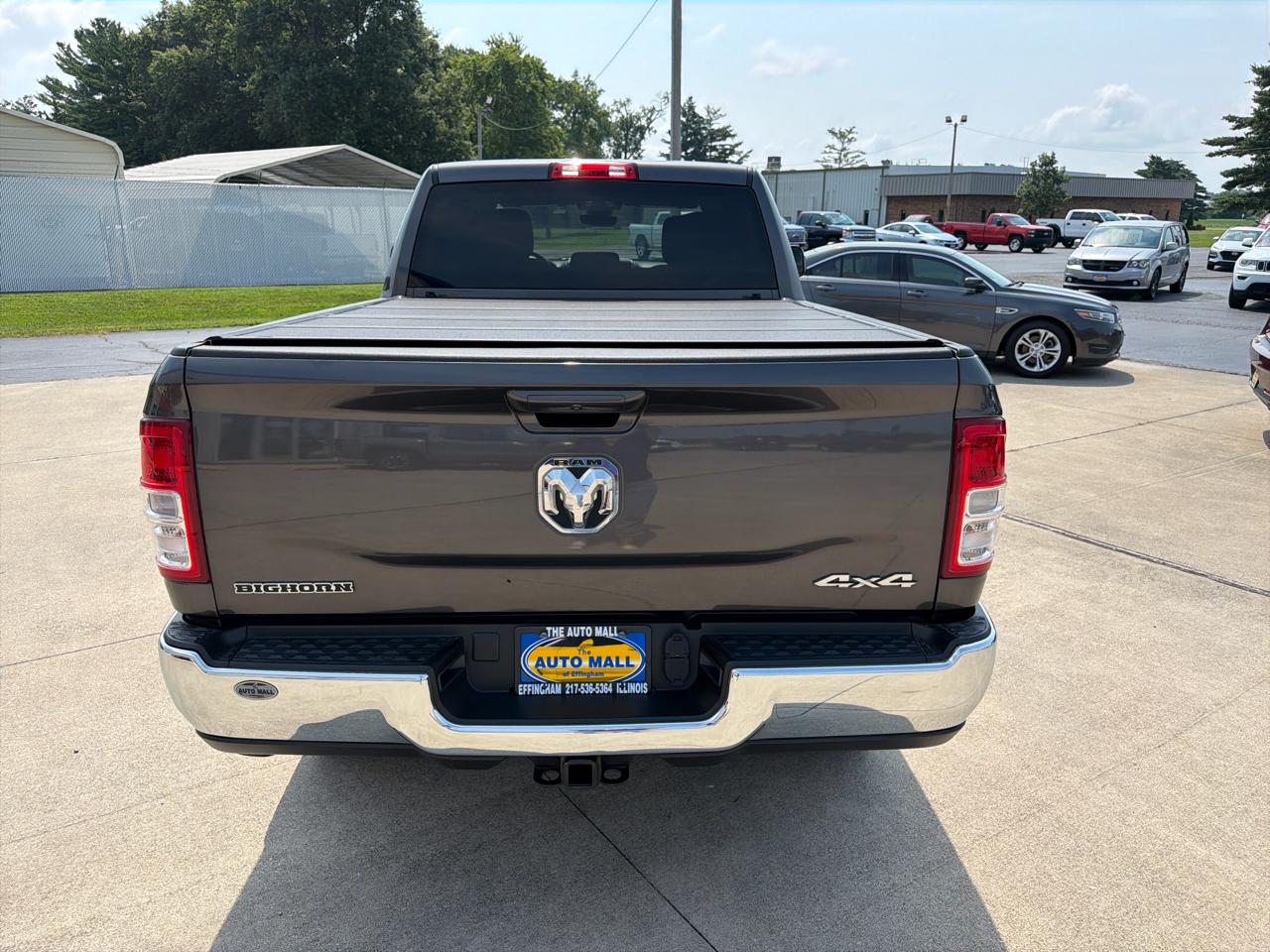 RAM 2500 Big Horn 4x4 Crew Cab 6'4" Box 2022
