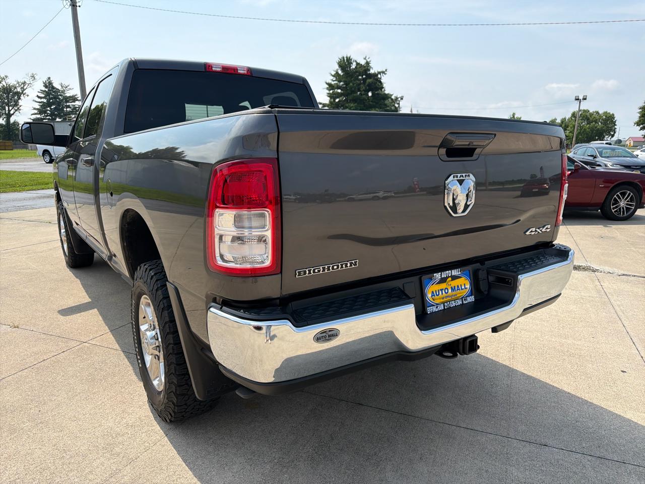 RAM 2500 Big Horn 4x4 Crew Cab 6'4" Box 2022
