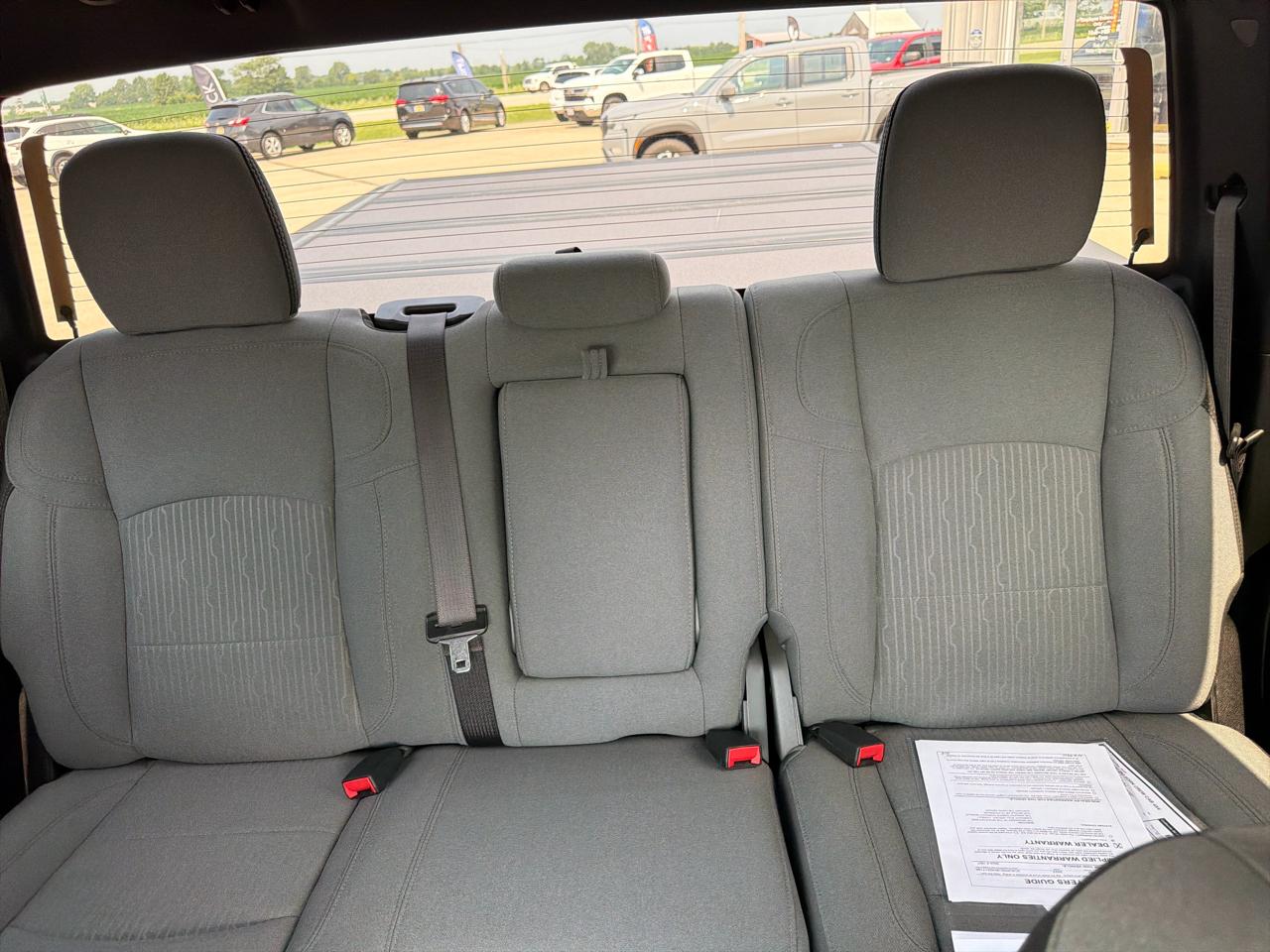 RAM 2500 Big Horn 4x4 Crew Cab 6'4" Box 2022