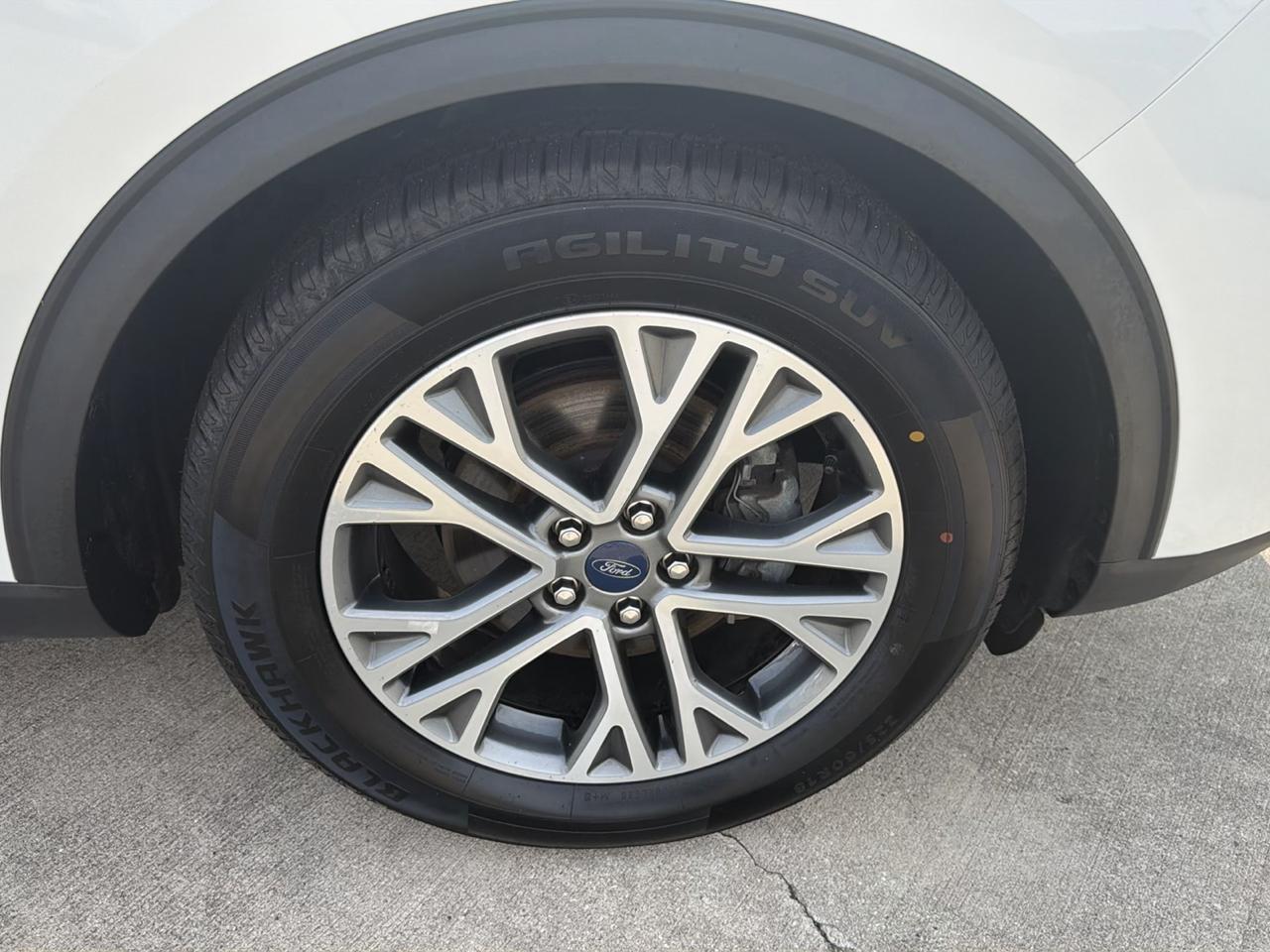Ford Escape SEL FWD 2021