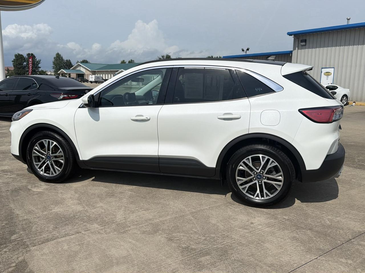 Ford Escape SEL FWD 2021